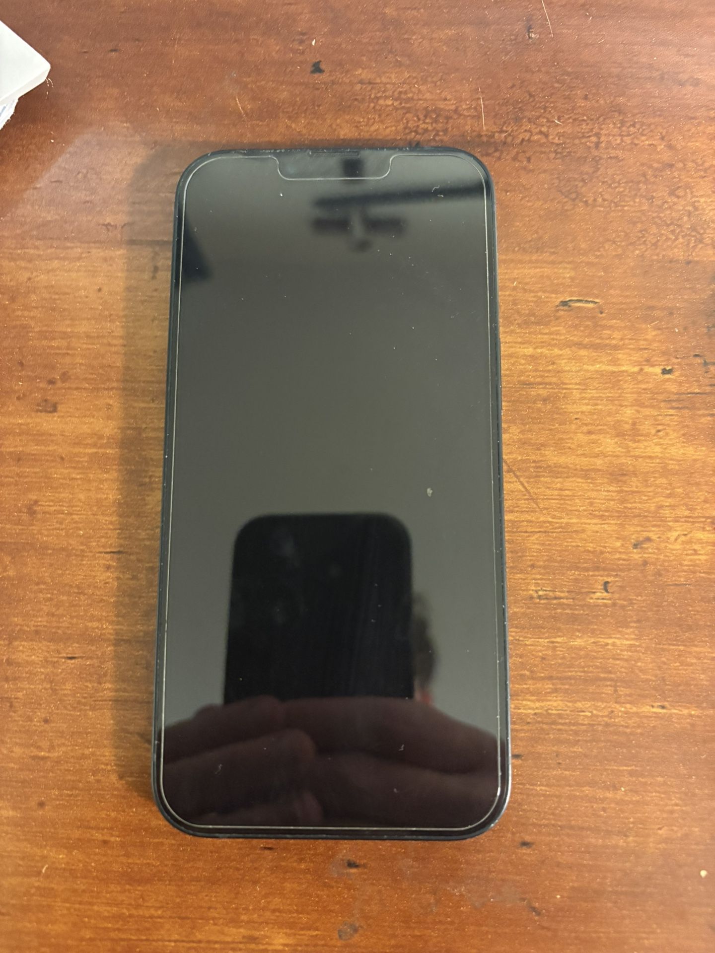 iPhone 13 (Unlocked)