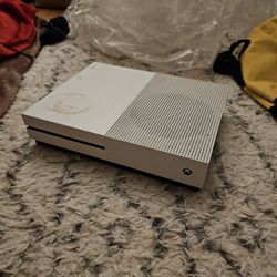 xbox and led key board