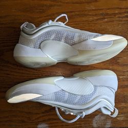 D.O.N Issue #6 Camp Basketball Shoes White 8.5 US men