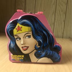 Wonder Woman tin