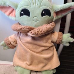 Stuffed Animals And Pillow 