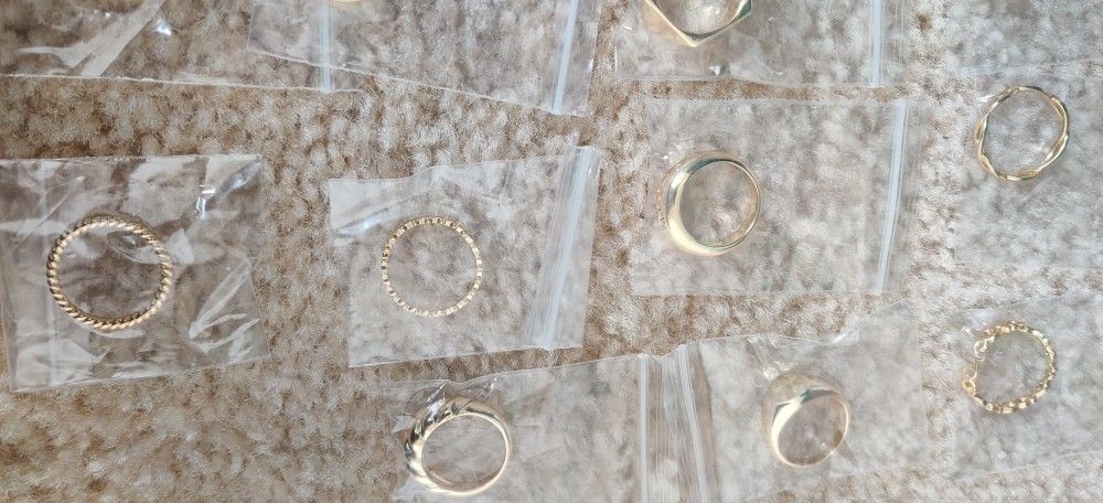 8Pcs Knuckle Stacking Rings for Women Girls 14K Gold Plated  