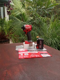 Milwaukee 18 v  new fuel.  Impact.  Driver.  3 speed.  W /  Battery.   5.0 AH.  Lithium