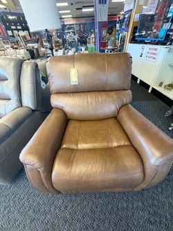 Leather electric recliner