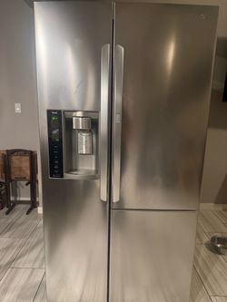 Lg French door refrigerator