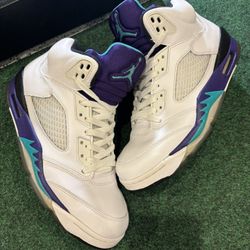 JORDAN 5 GRAPE 2013 SIZE 9 