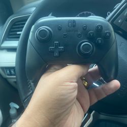 Nintendo Switch Pro Controller 