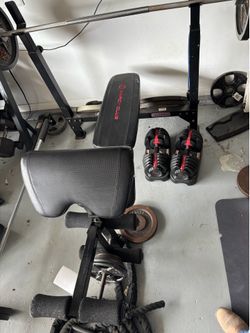 Weight Bench w/ Bar