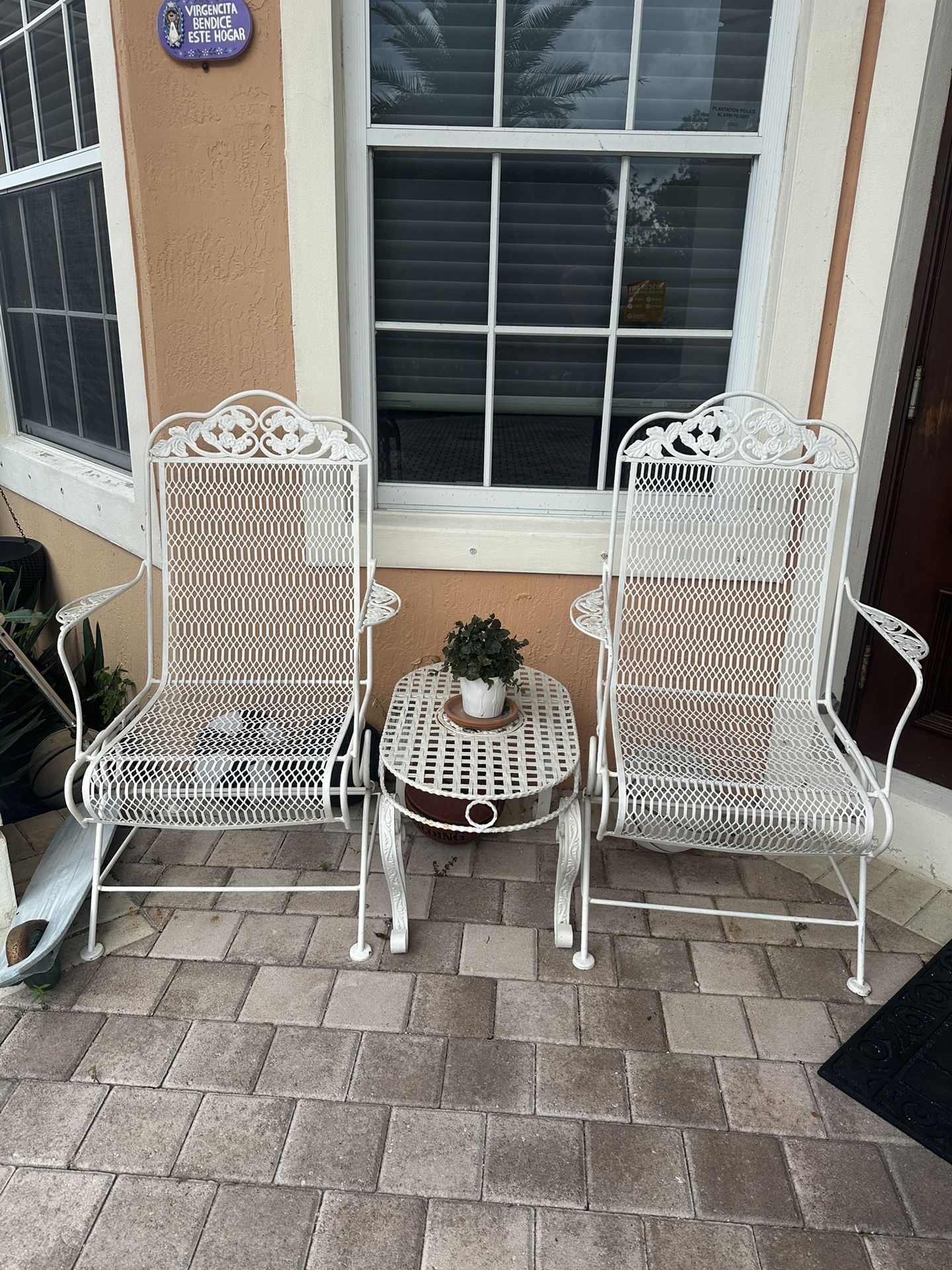 Patio Chairs And Table