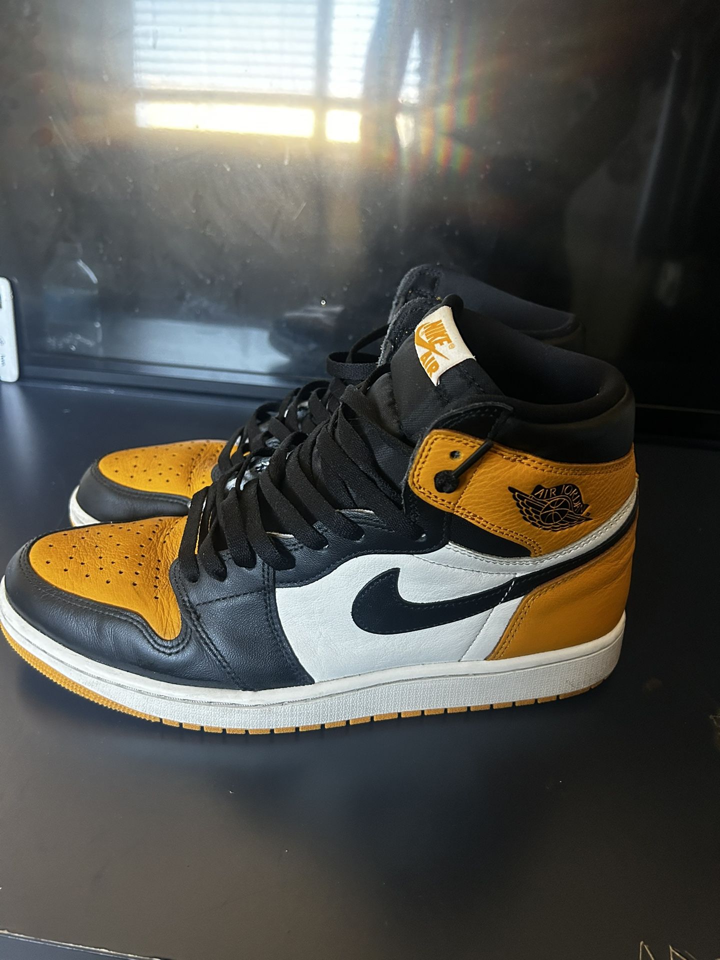 Jordan 1 High Retro OG Taxi