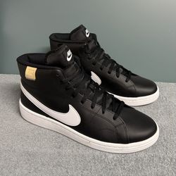 $50 Men’s Nike Court Brand New Size 9.5 / 10 / 10.5 (Women’s 11)