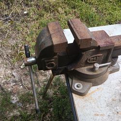 Vintage Bench Vise