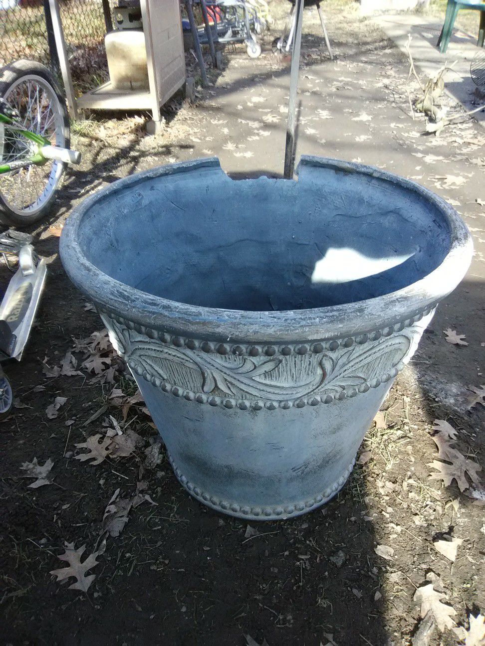 Large decorative planting pot 18 inches long and diameter