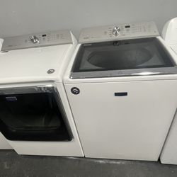 MAYTAG Washer And Dryer 
