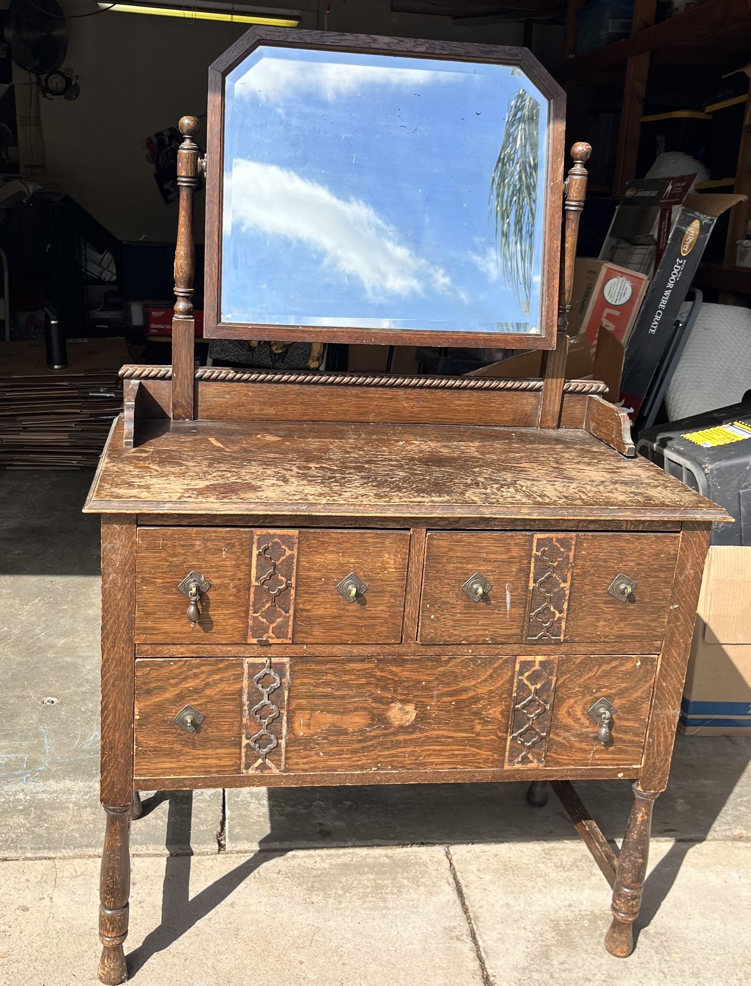 Dresser Antique