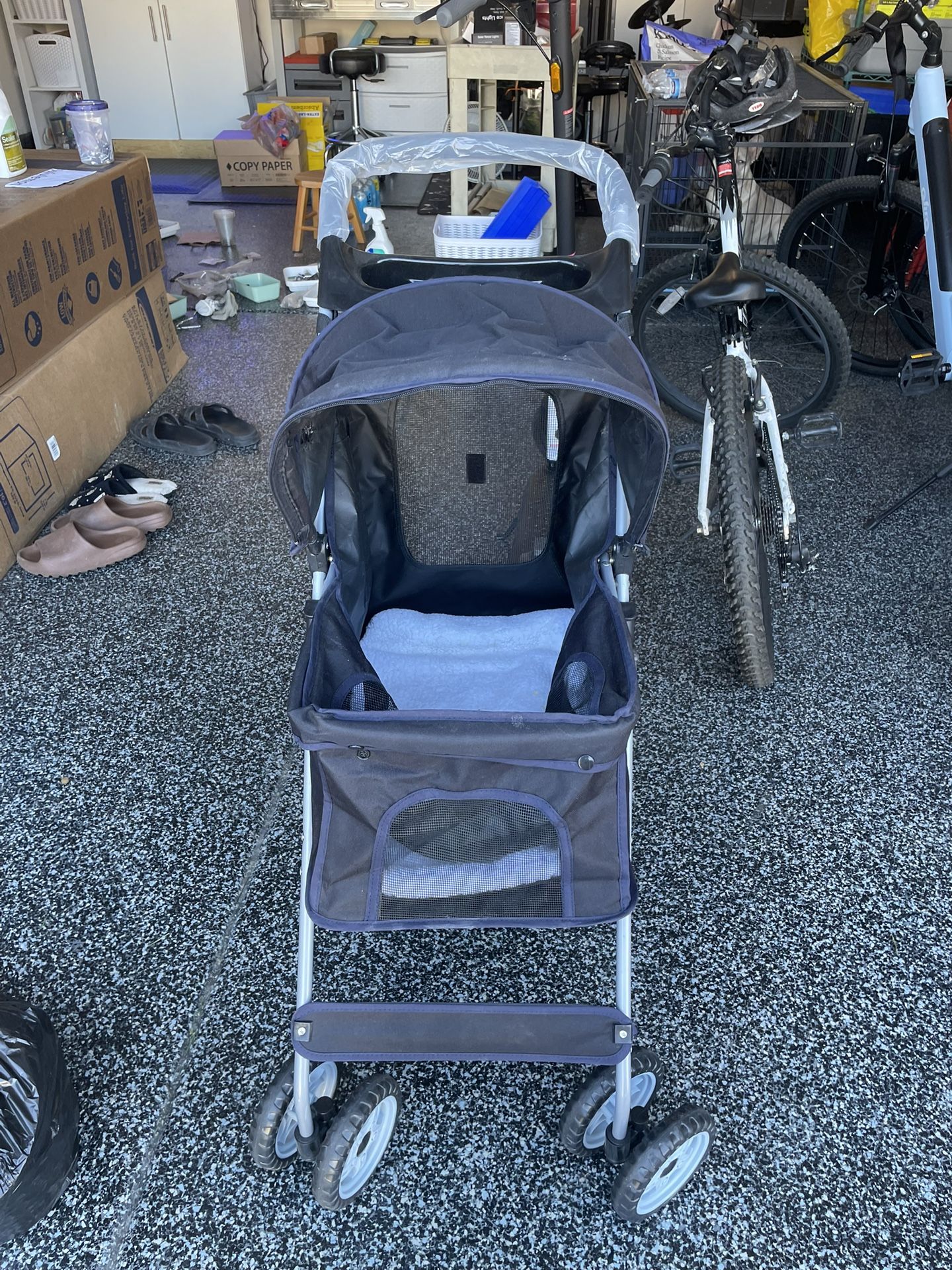 dog stroller black gray color small medium