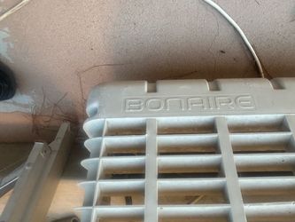 Evaporative cooler