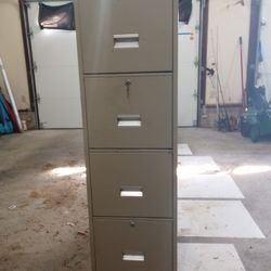 4 Drawer File Cabinet