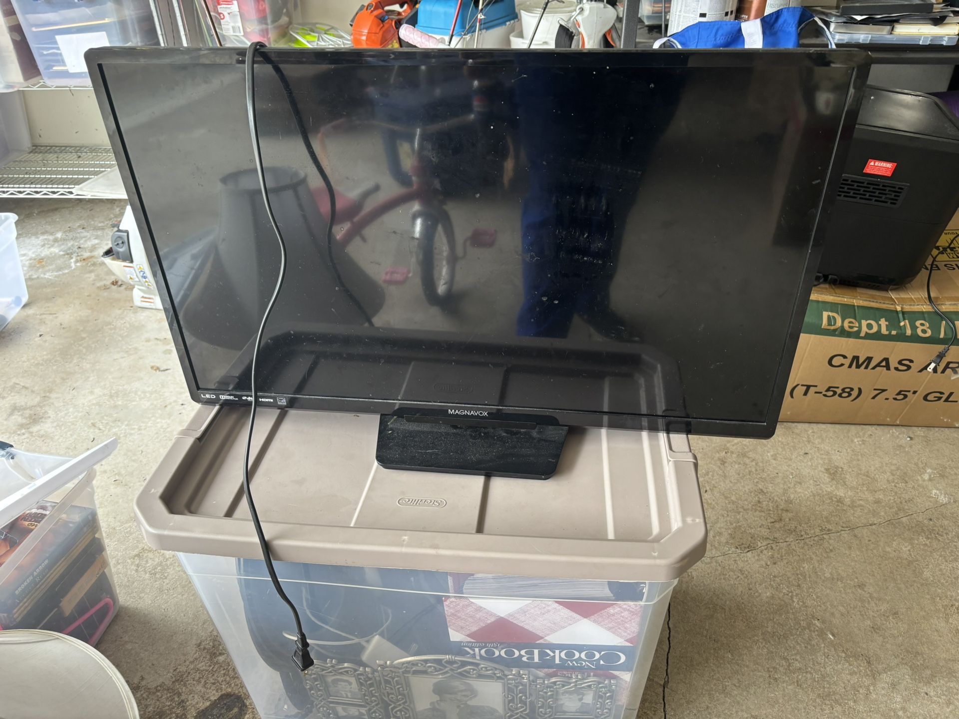 32 inch TV