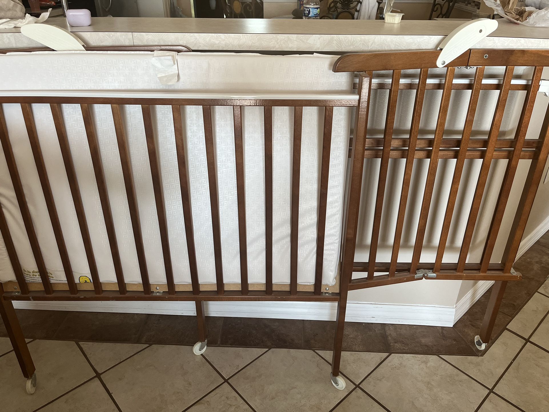Gerry Portable Crib
