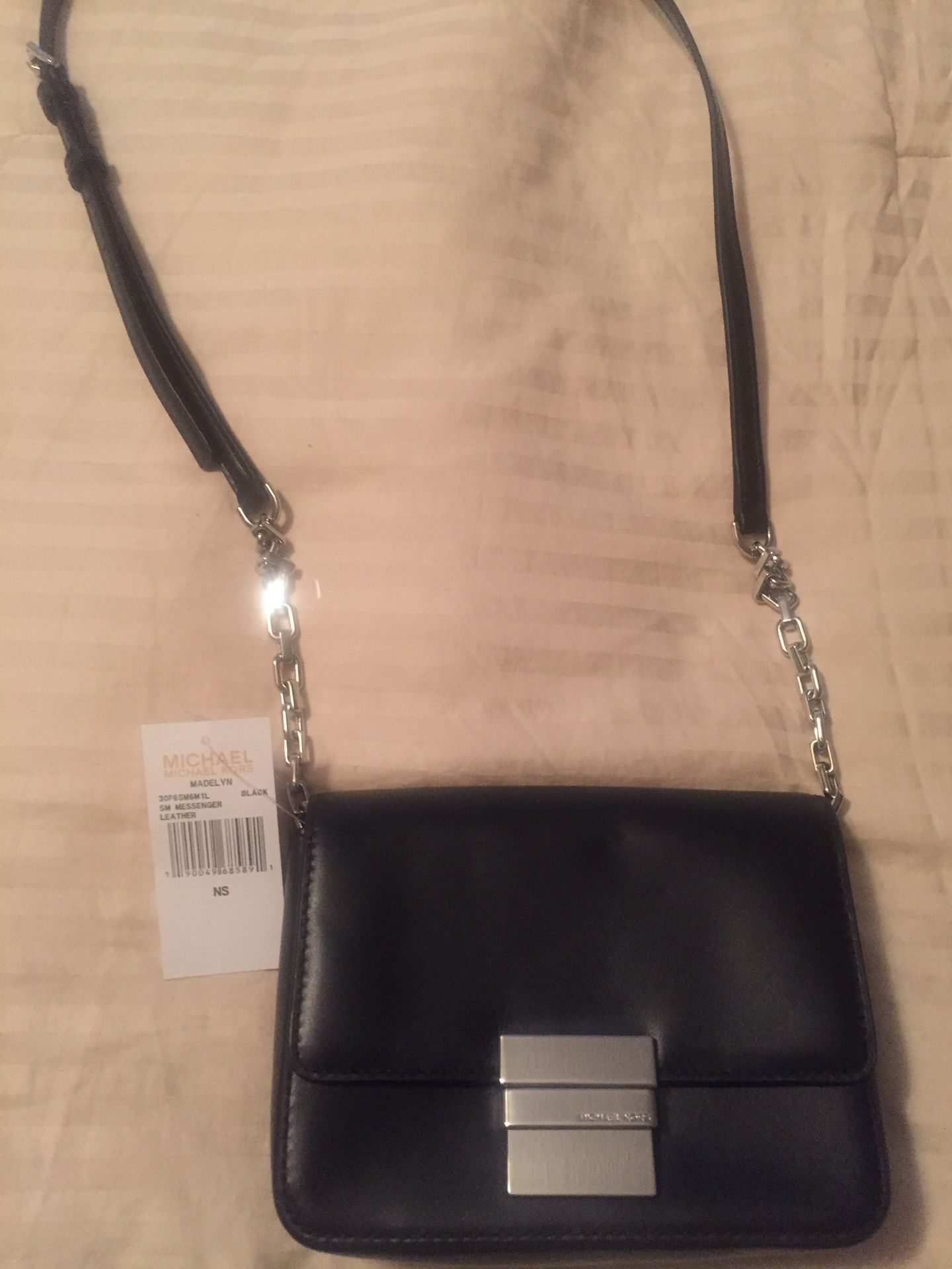 Michael Kors Messenger Bag