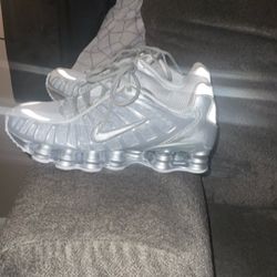 Nike Shox 