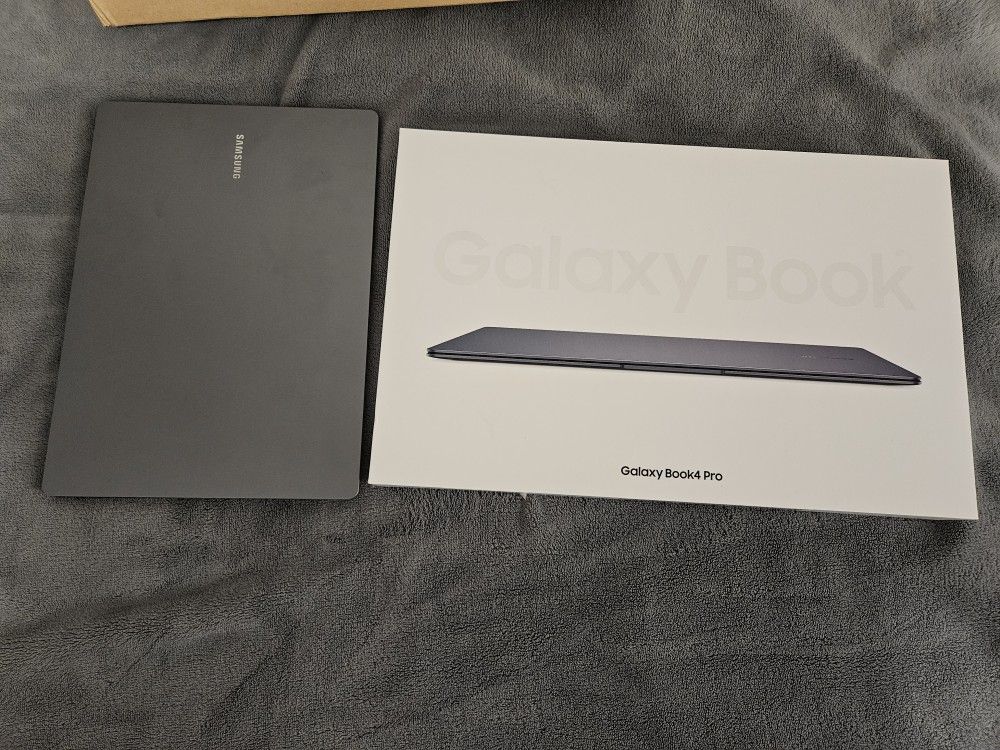 SAMSUNG 14" Galaxy Book4 Pro Laptop