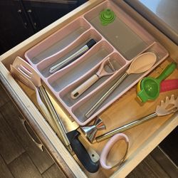 All Pink Pots And Pants 