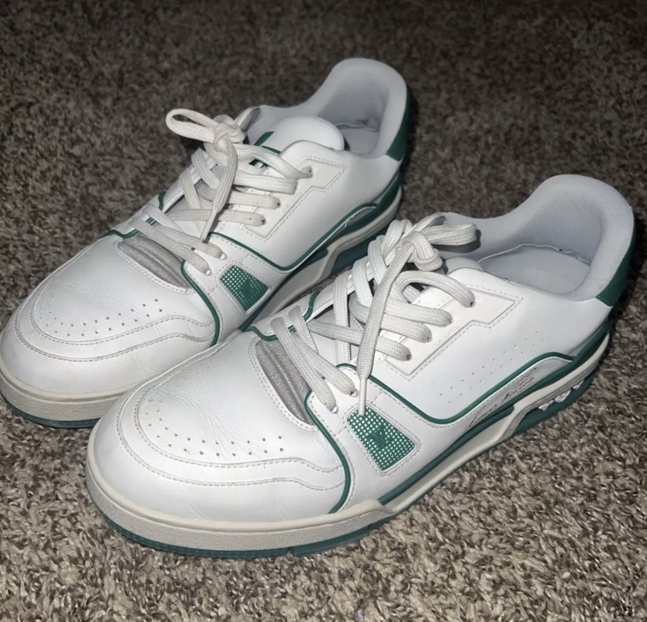 Louis-Vuitton LV Trainer Green/White OG Sneaker
