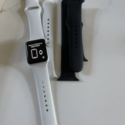 Apple Watch Series 3 38 Mm With White And Black Bands 