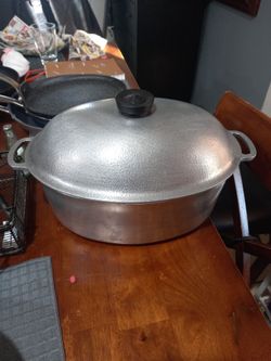 Used Aluminum Oval Roast Pan