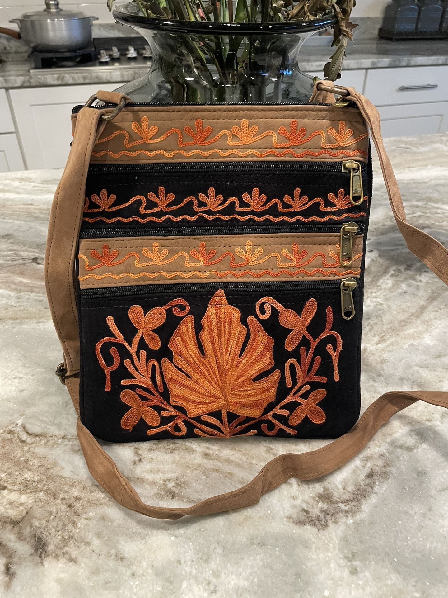 Embroidery Leather Bag 