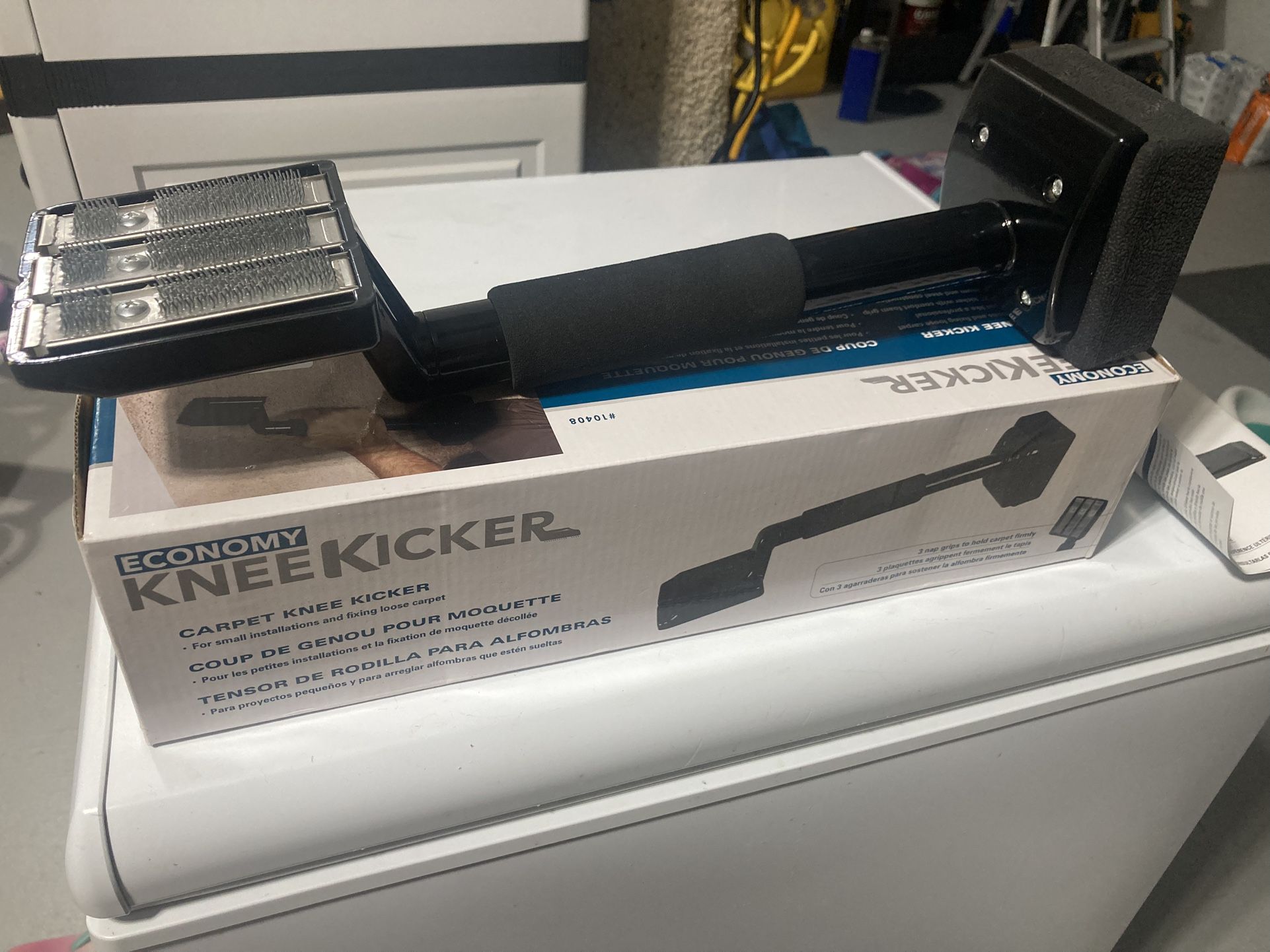 Carpet Knee Kicker Like New