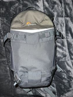 Lowepro  Backpack for Camera, Grey/Dark Green