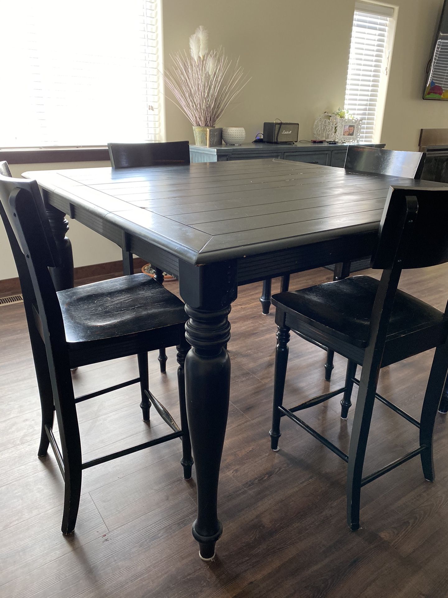 Solid wood dinner table