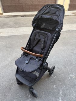 Caviar Nuna TRVL Stroller