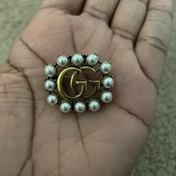 Gg Pin