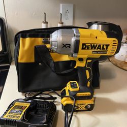 Dewalt 1/2 Impact Wrench 