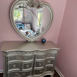 Night Table, Dresser With Mirror (no Bed)