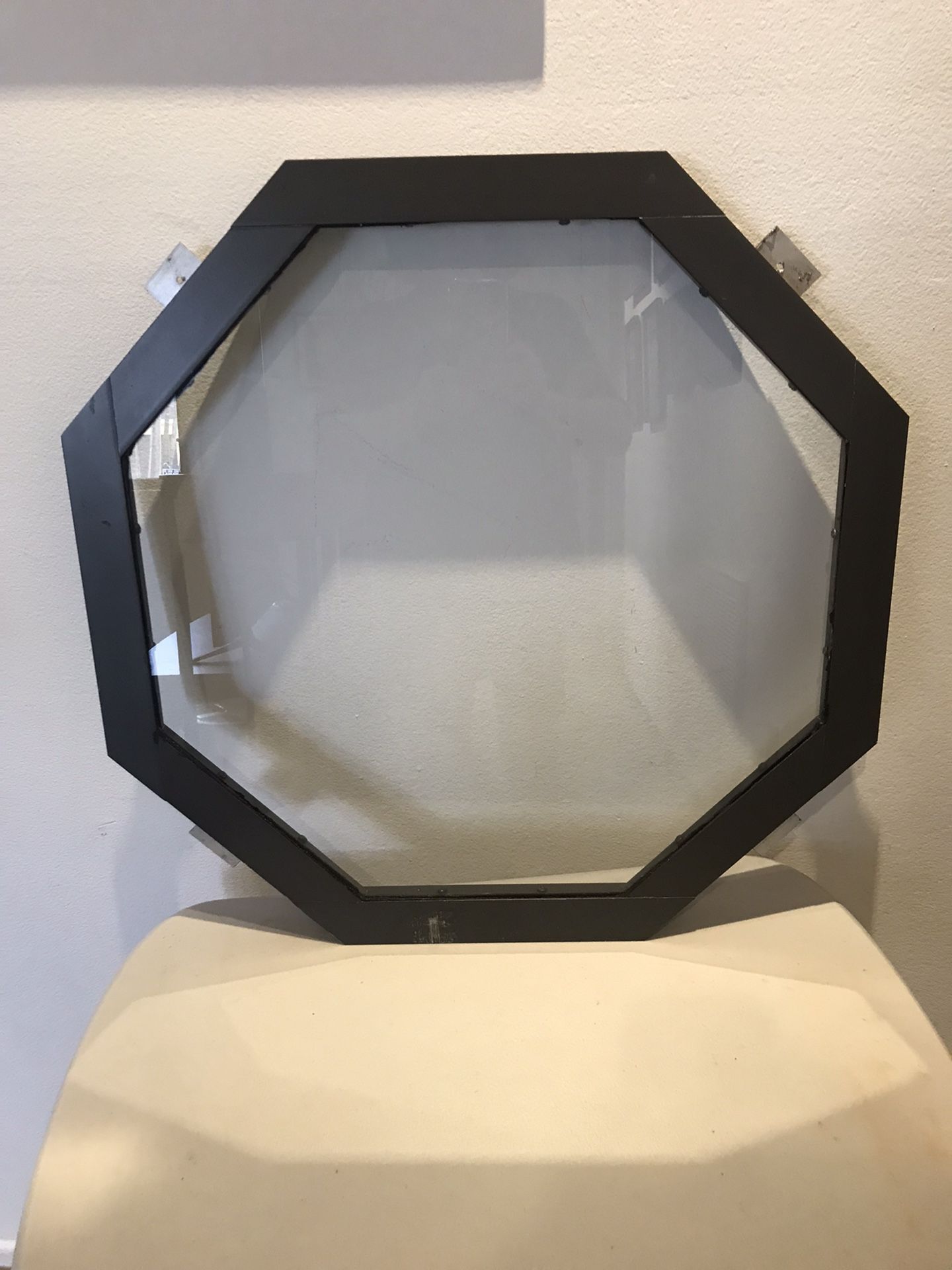 Octagon Window 24 X 24 $10.00