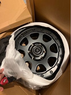 Gear OffRoad 774SB 17x8.5 size 6x135 bolt pattern