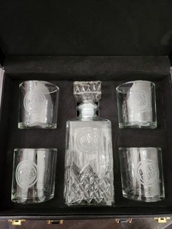 4 Piece Glassware Set with Decanter