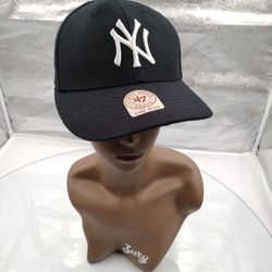 Jorge Posada Autographed New York Yankees 47 Brand Franchise Hat - Black