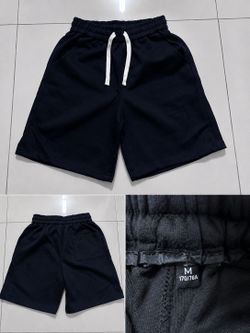 Comfortable Black Fleece Lounge Shorts with Pockets