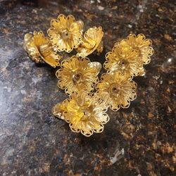 8 Vintage Gold Metal Clip On Flower Set Of 8 Chritmas Ornaments Holiday