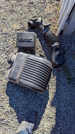1996–1999 Chevy GMC 5.7 Vortec Air Box Intake Tube & OEM MAF Assembly