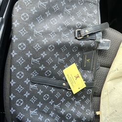 XL Louis Vuitton Bag
