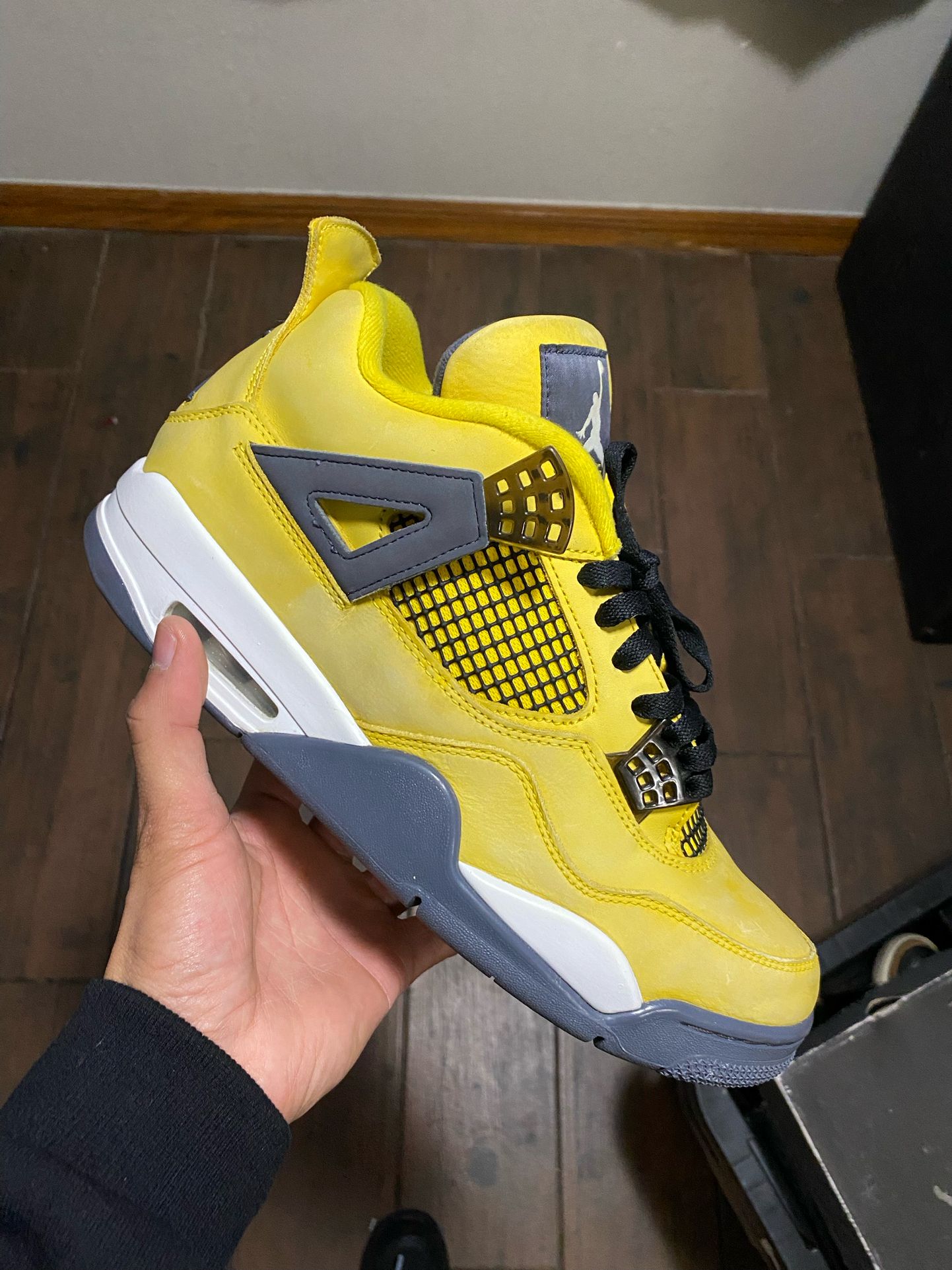 Jordan retro 4 $40 FIRM CASH ONLY 