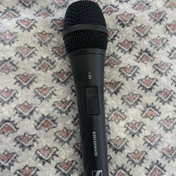 Sennheiser Xs-1