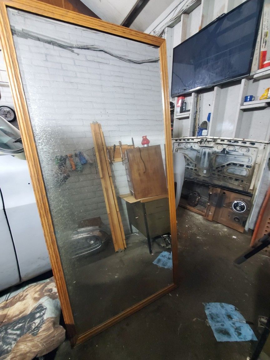 Big Mirror 